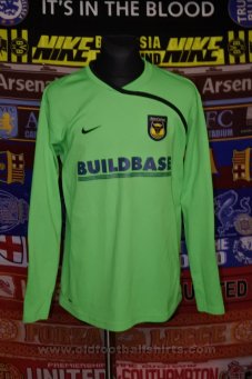 Oxford United Goalkeeper football shirt 2009 - 2010