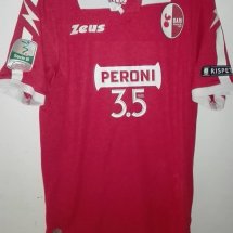 Bari Home football shirt 2017 - 2018 sponsored by Peroni