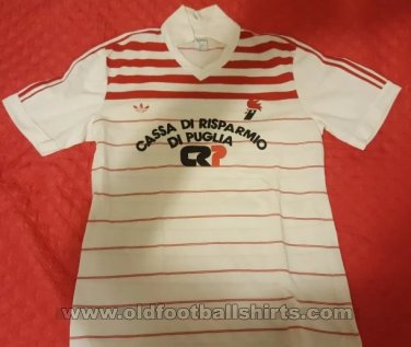 Bari Home football shirt 1984 - 1985