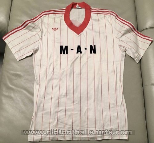 Bari Home football shirt 1983 - 1984