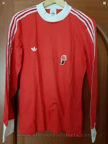 Bari Away football shirt 1981 - 1982