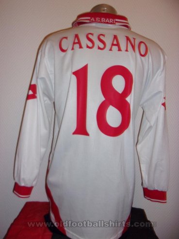 Bari Home football shirt 2000 - 2001