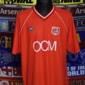 Scarborough Football Club Home football shirt 2001 - 2002 sponsored by OCM