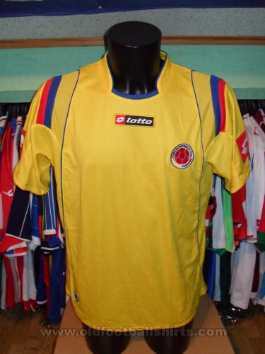 Colombia Home football shirt 2010