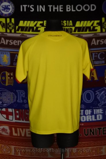 Colombia Home football shirt 2010 - 2011