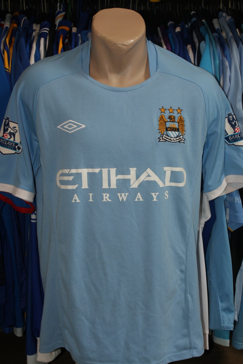 MAILLOT MANCHESTER CITY 11/12 L Umbro Tévez 32 PL Patch Etihad Away