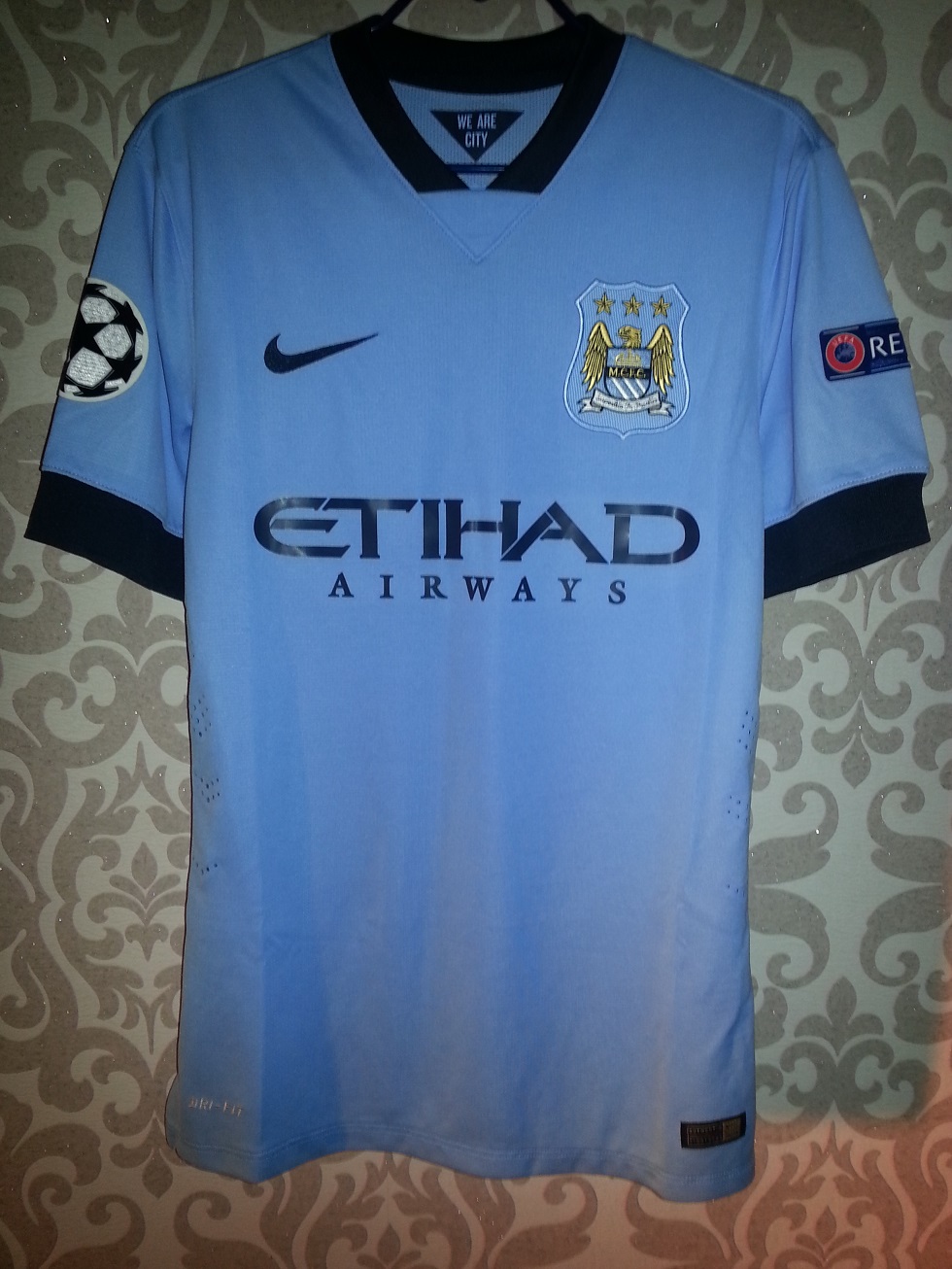 Manchester City Home maglia di calcio 2014 - 2015. Sponsored by Etihad