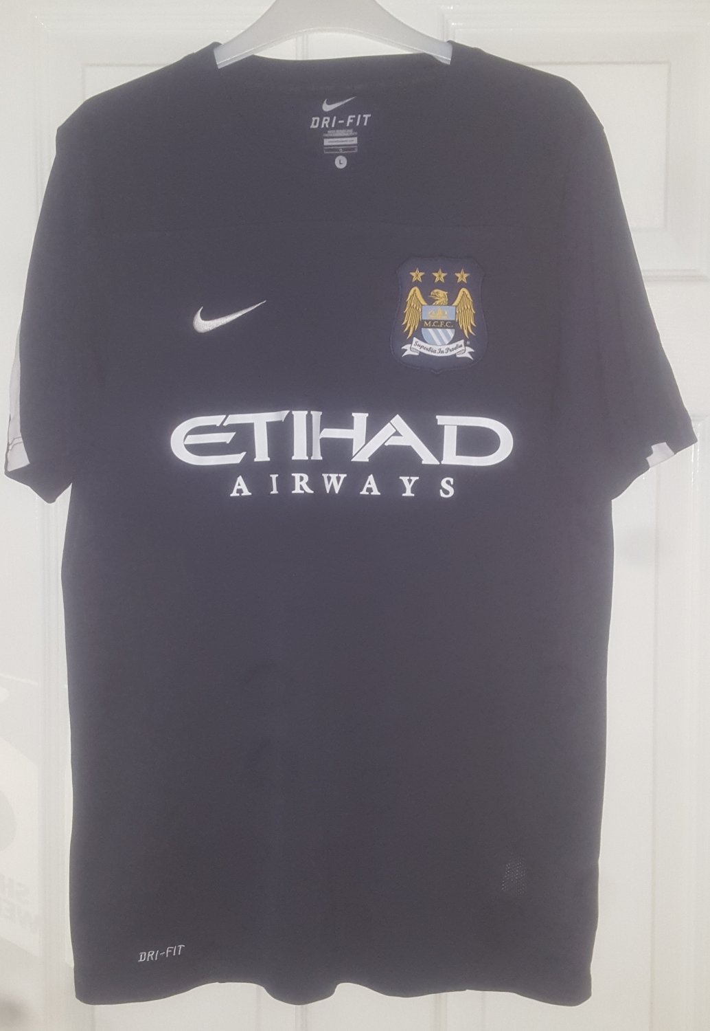 Maillot D'Entraînement Manchester City Pour Garçon - T-shirt Officiel En Polyester, Blason Brodé, Tailles 6-13 Ans