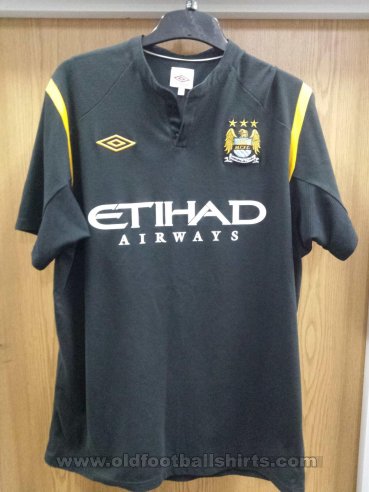 Manchester City Away football shirt 2009 - 2010