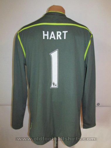 Manchester City Goalkeeper football shirt 2011 - 2012