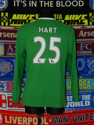 Manchester City Goalkeeper football shirt 2010 - 2012
