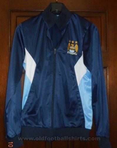 Manchester City Training/Leisure football shirt (unknown year)