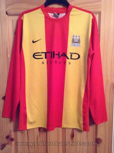 Manchester City Training/Leisure football shirt (unknown year)