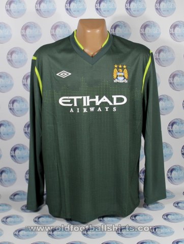 Manchester City Goalkeeper football shirt 2011 - 2012