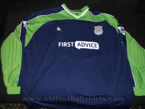 Manchester City Goalkeeper football shirt 2002 - 2003