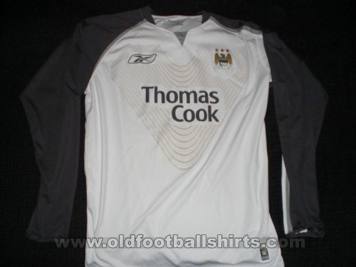 Manchester City Goalkeeper football shirt 2005 - 2006