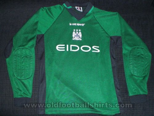 Manchester City Goalkeeper football shirt 2000 - 2001