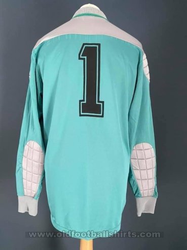 Manchester City Goalkeeper football shirt 1986 - 1987