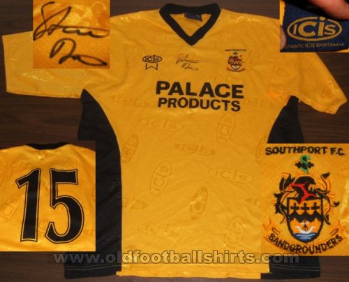 Southport Home Maillot de foot 2004 - 2005