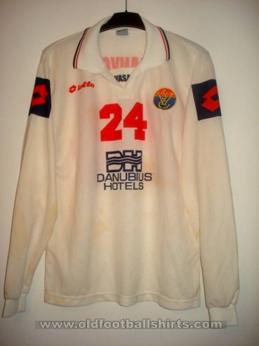 Vasas SC Home football shirt 2000 - 2001
