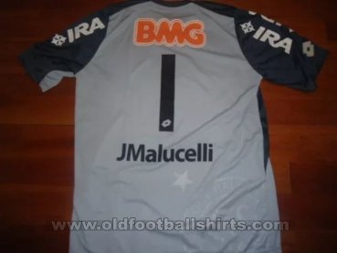 Coritiba FC Goalkeeper football shirt 2010 - 2011
