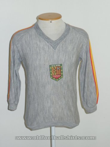 Deportivo Cuenca Goalkeeper football shirt 1977