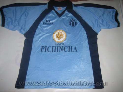 Macará Home football shirt 2001