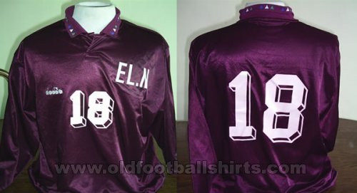 El Nacional de Quito Away football shirt 1990 - ?
