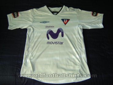 LDU Quito Home football shirt 2005