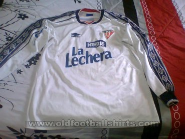 LDU Quito Home football shirt 1999