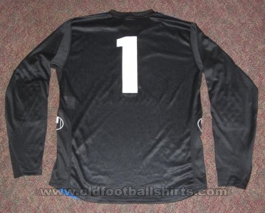 LDU Quito Goalkeeper football shirt 2004 - 2007