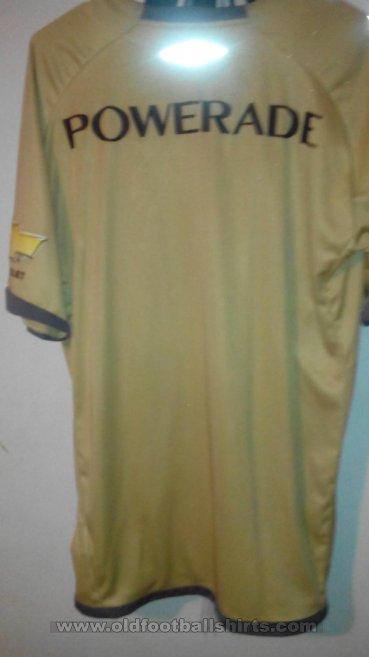 LDU Quito Away football shirt 2009