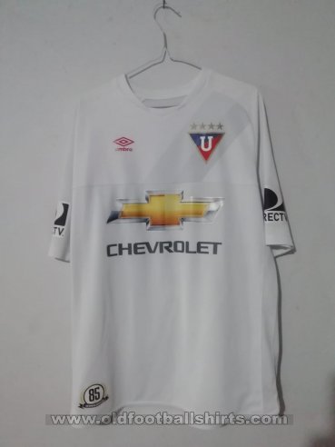 LDU Quito Home football shirt 2015