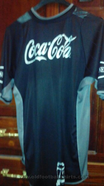 LDU Quito Away baju bolasepak 2005 - 2006