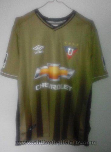 LDU Quito Away football shirt 2017