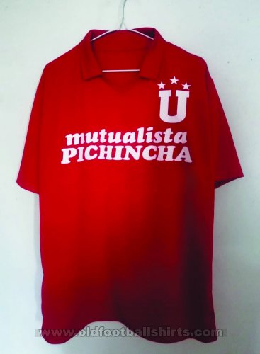 LDU Quito Away football shirt 1985