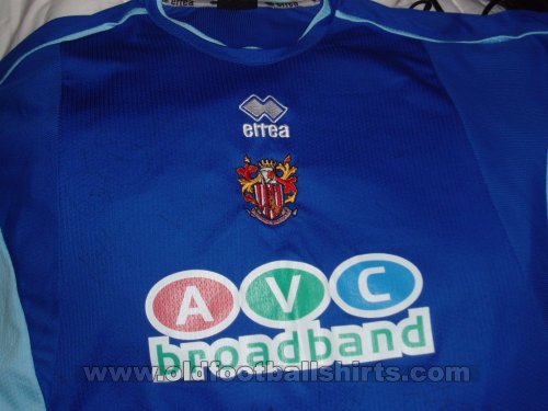 Stevenage FC Away football shirt 2005 - 2006
