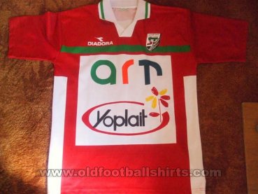 Stade Tunisien Home football shirt (unknown year)