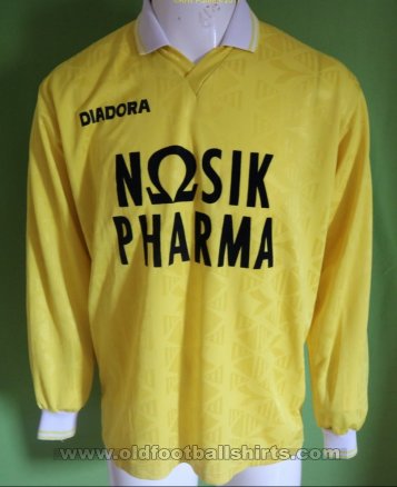 Oostende Home football shirt 1998 - 1999
