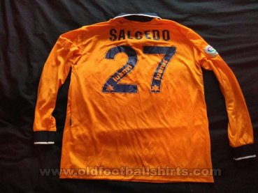 Alaves Away football shirt 2001 - 2002