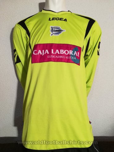 Alaves Goalkeeper football shirt 2008 - 2009