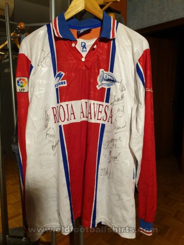 Alaves Away football shirt 1997 - 1998