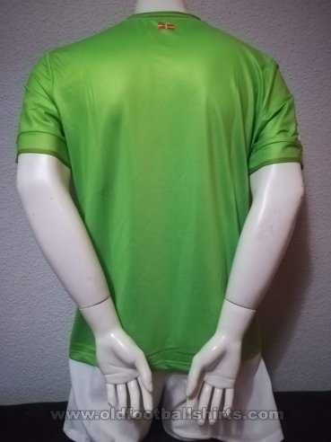 Alaves Goalkeeper football shirt 2017 - 2018