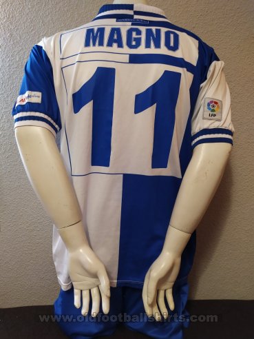 Alaves Home football shirt 2000 - 2001
