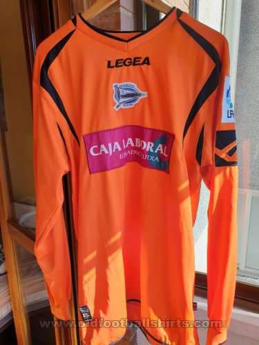 Alaves Goalkeeper football shirt 2008 - 2009