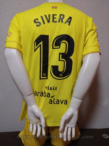 Alaves Goalkeeper football shirt 2017 - 2018