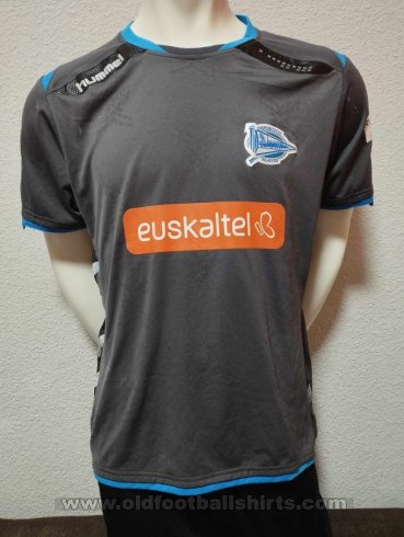 Alaves Goalkeeper football shirt 2014 - 2015
