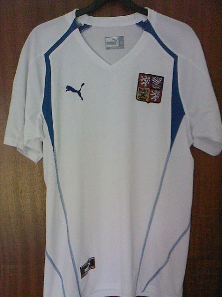 Maillot Domicile République Tchèque 2006 Puma Taille L - + 1 MYSTERY SHIRT Offert