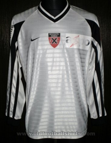 Neuchâtel Xamax FC Away football shirt 2002 - 2003