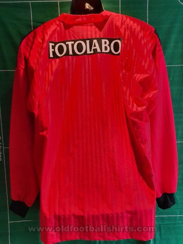 Neuchâtel Xamax FC Home football shirt 1995 - 1996